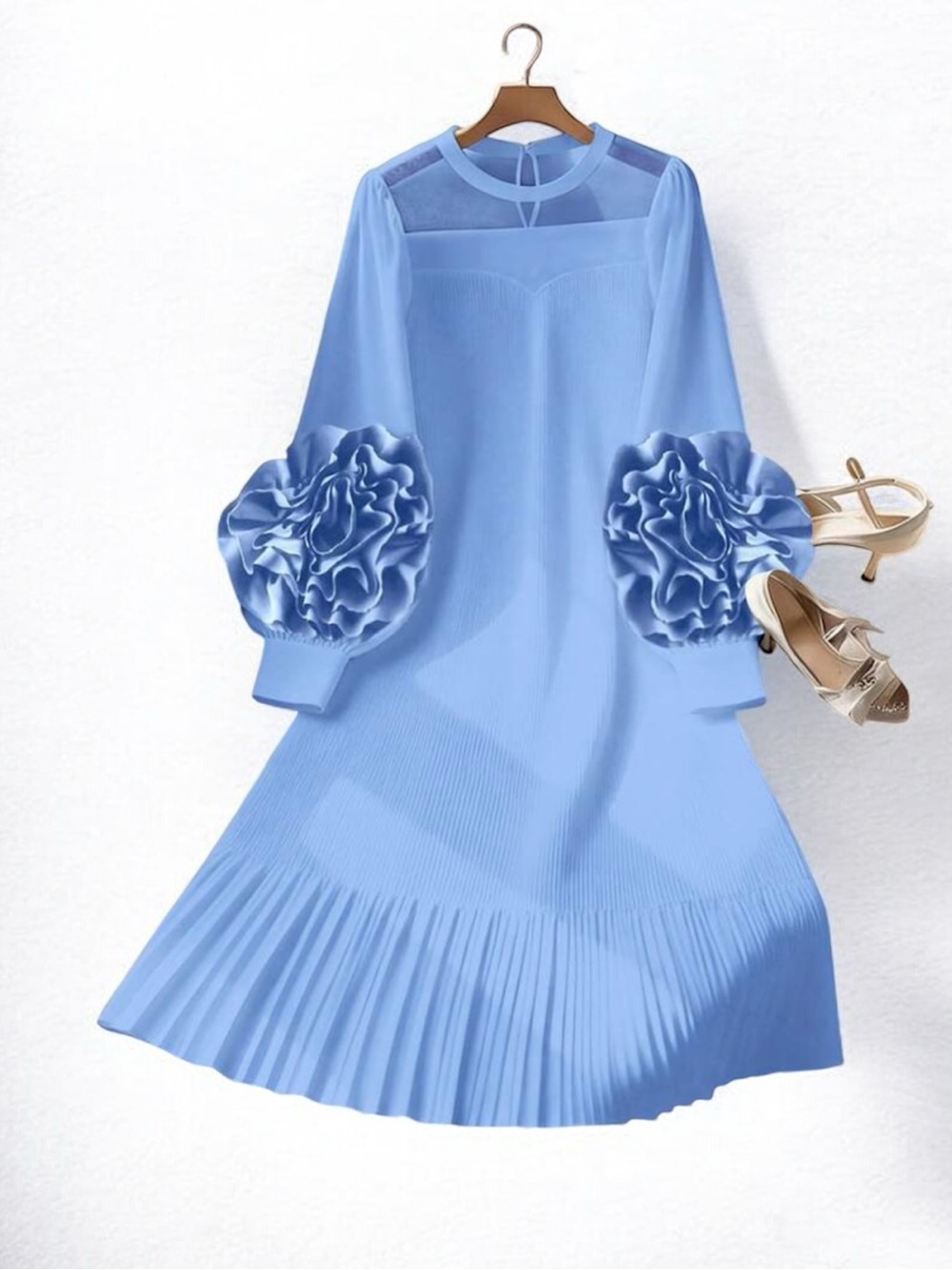 Womens GlowEve Curve Blue Floral Pleated Long Sleeve Decorative Cuff MIDI Dress